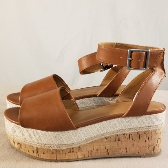 SOLD/Brand New Universal Thread Wedges - Picture 3 of 5